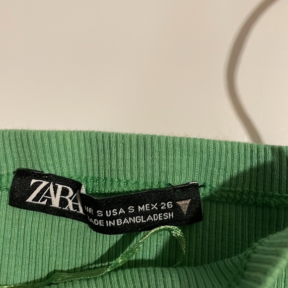 Zara Ribbed Crop tank - Picture 2 of 3